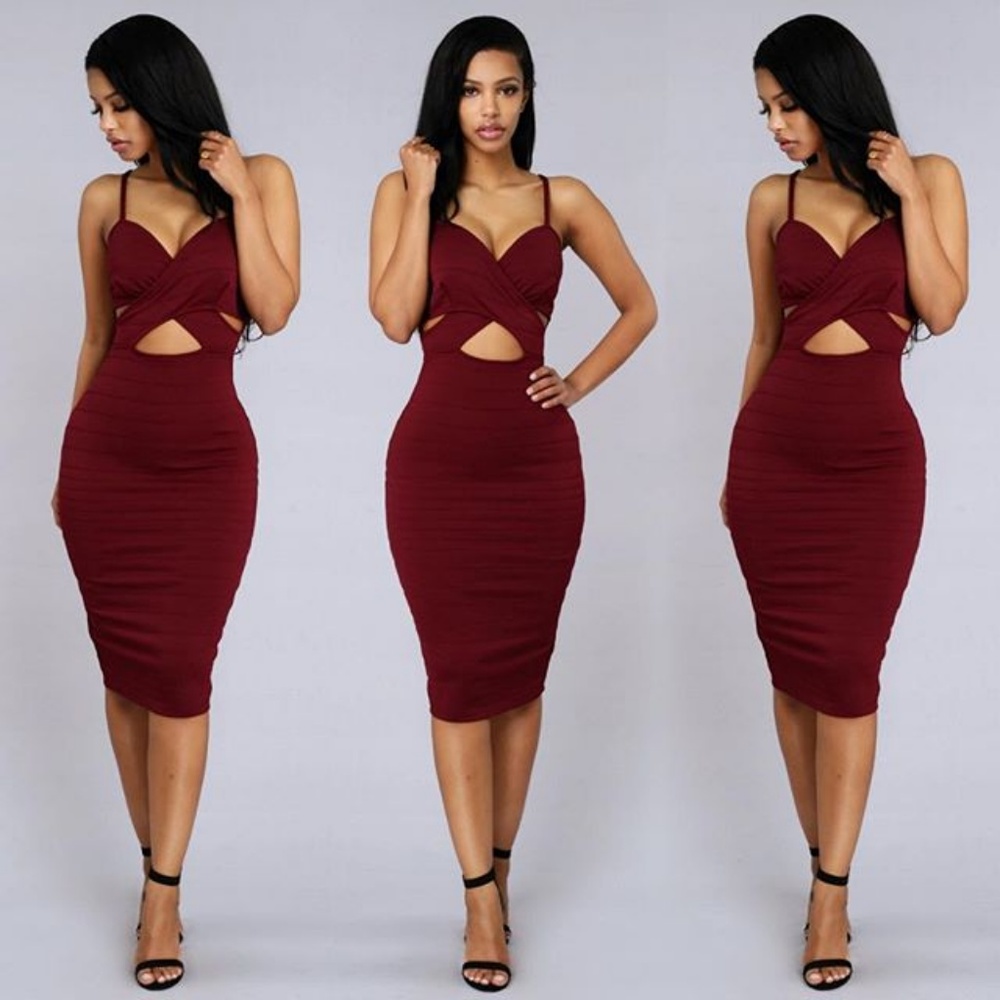 Set Your Free Dress- Fashion Nova (Never Opened)